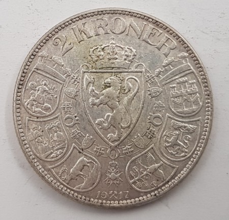2 kr 1917 kv. 1/1+